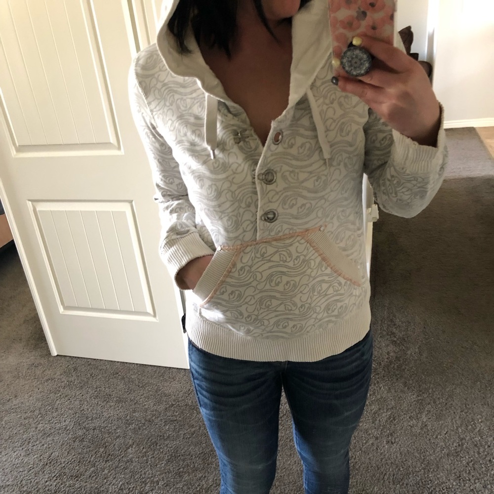Women’s hoodie